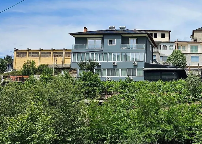 Home 12
