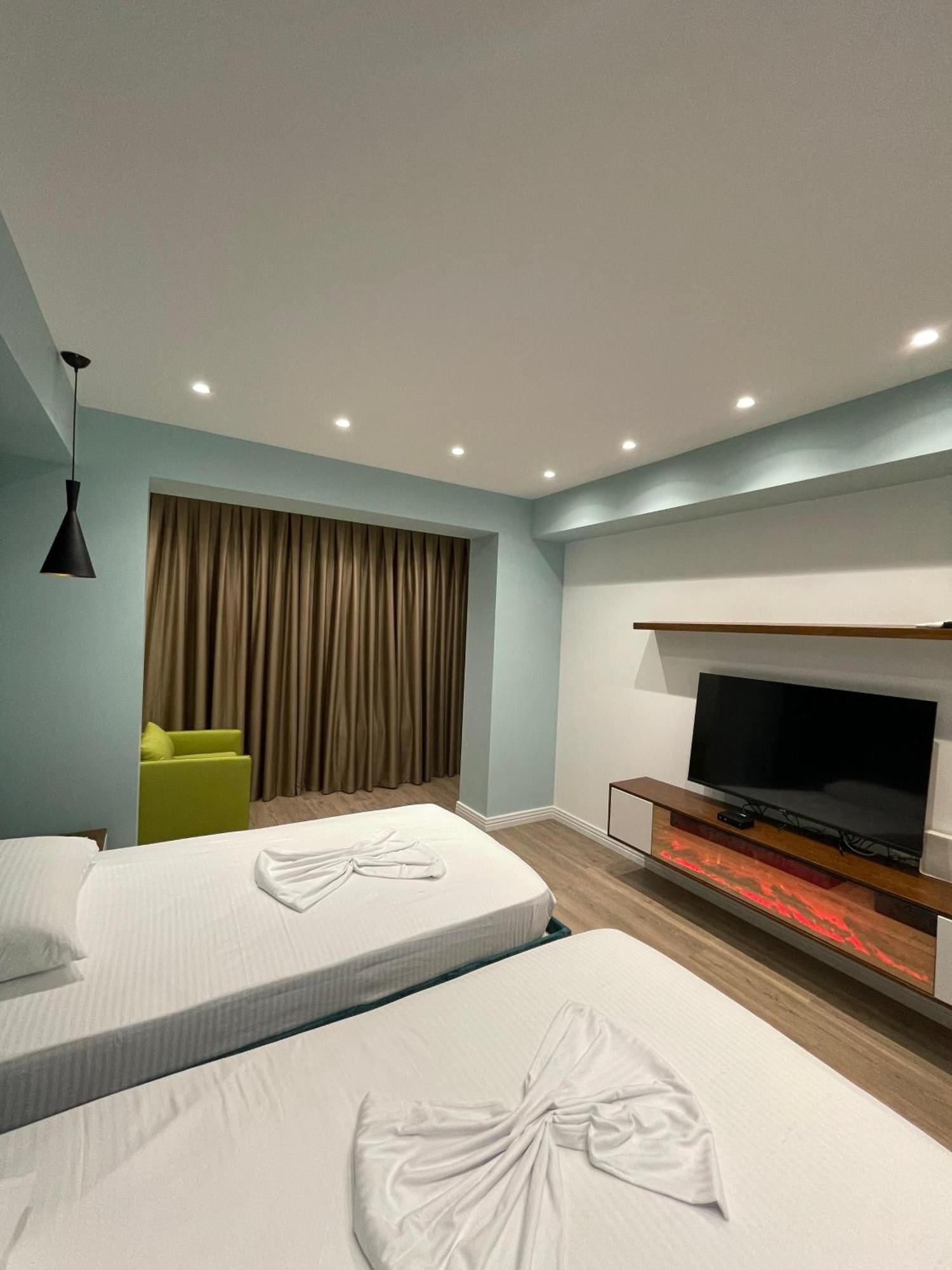 12 Hotel Librazhd
